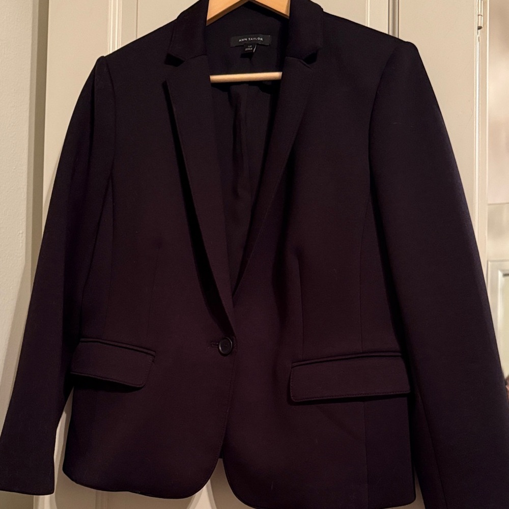 Ann Taylor black Tailored Single-Button Blazer